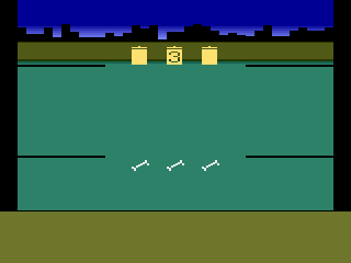 Oscar's Trash Race screenshot 5 for Atari 2600